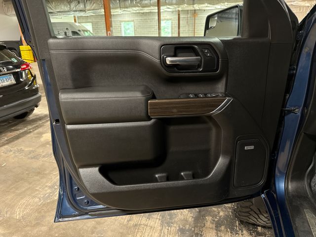 Thumbnail: 2019 Chevrolet Silverado 1500 - 30