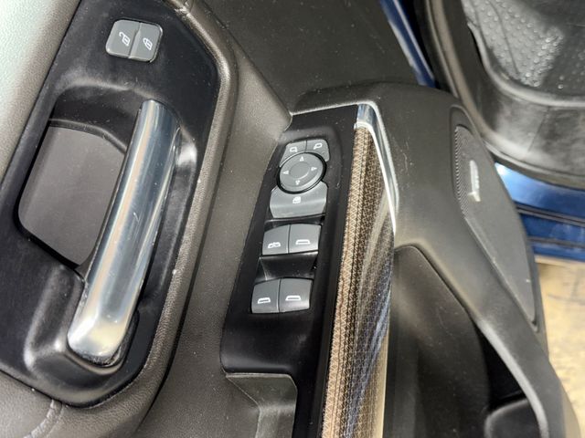Thumbnail: 2019 Chevrolet Silverado 1500 - 14