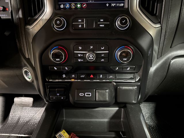 Thumbnail: 2019 Chevrolet Silverado 1500 - 24