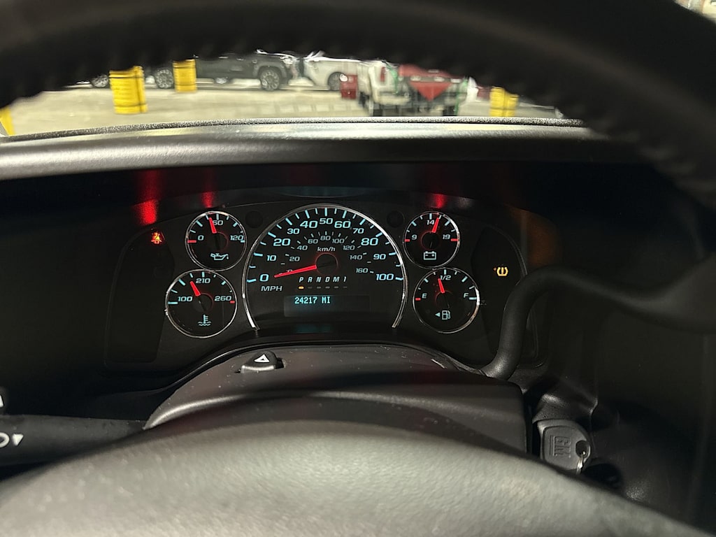 Thumbnail: 2023 Chevrolet Express - 29