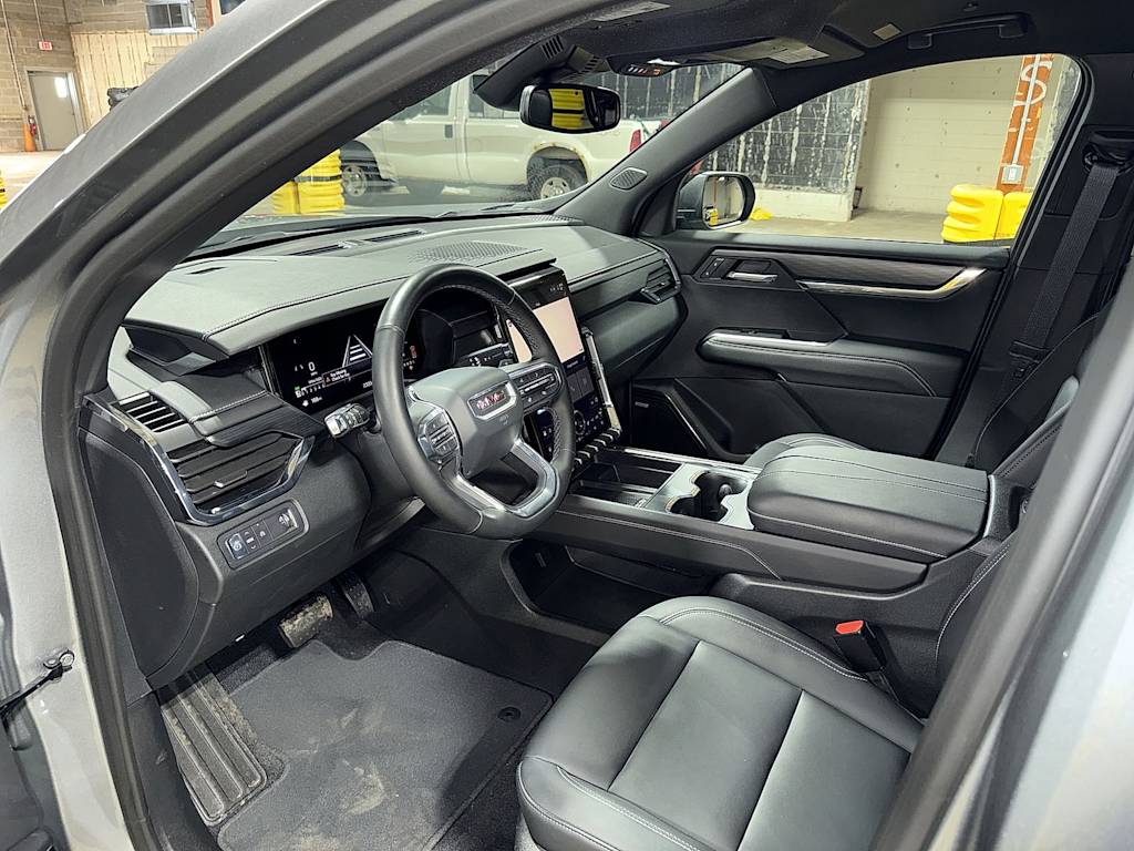 Thumbnail: 2025 GMC Acadia - 30