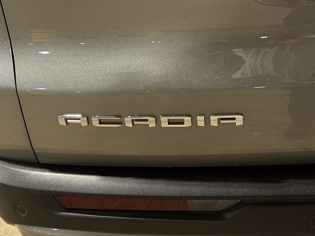 Thumbnail: 2025 GMC Acadia - 6