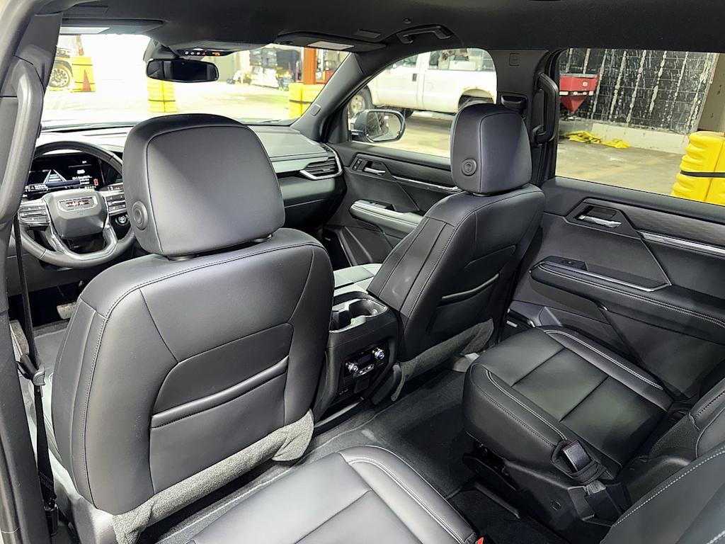 Thumbnail: 2025 GMC Acadia - 29