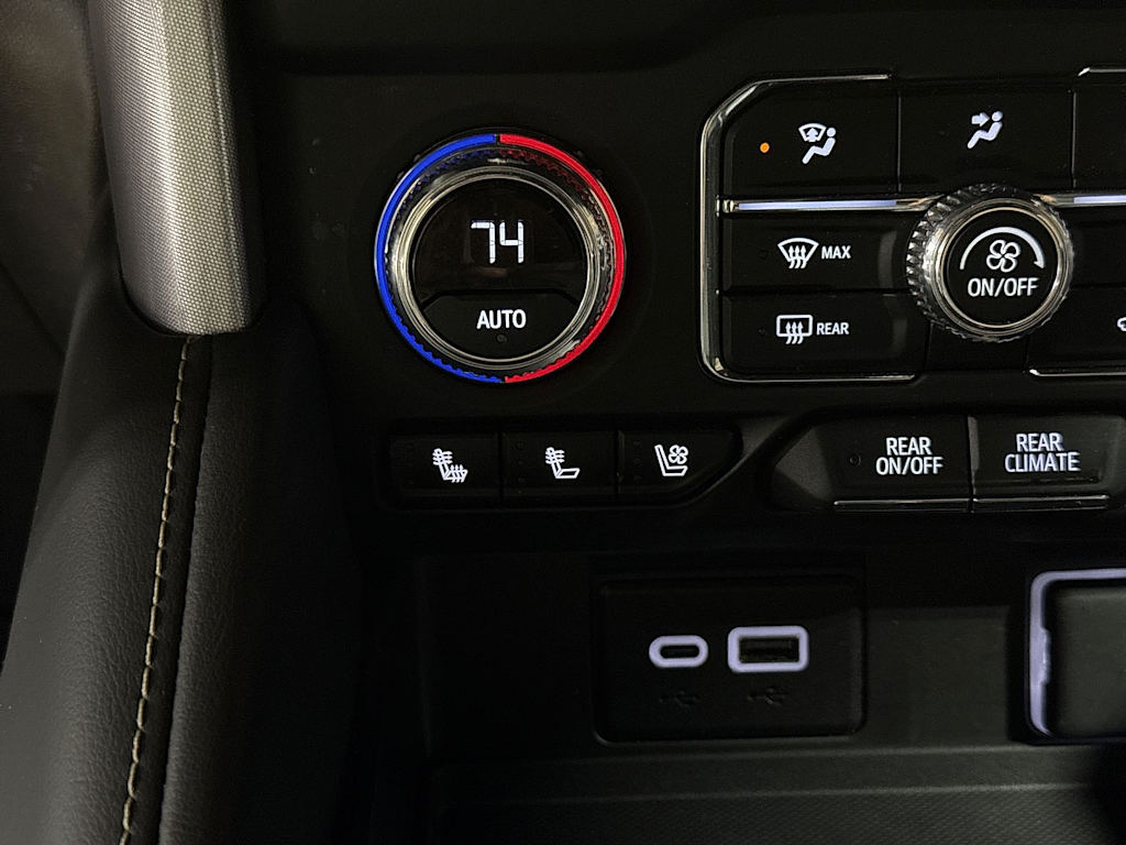 Thumbnail: 2024 GMC Yukon - 33