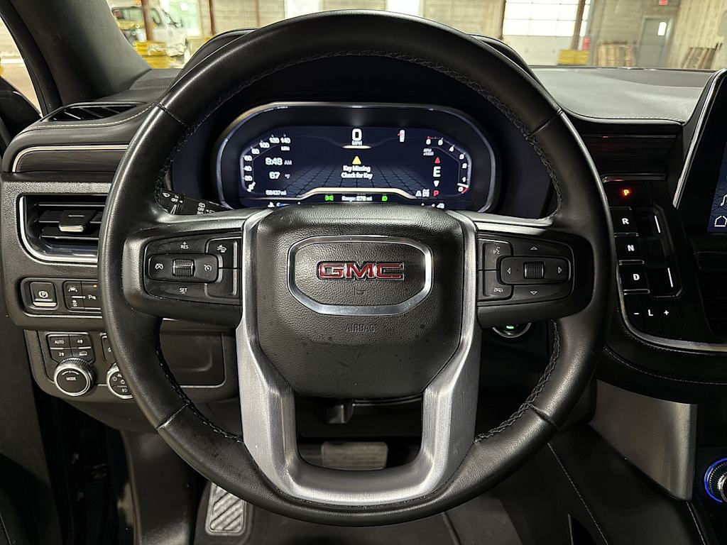 Thumbnail: 2023 GMC Yukon - 2