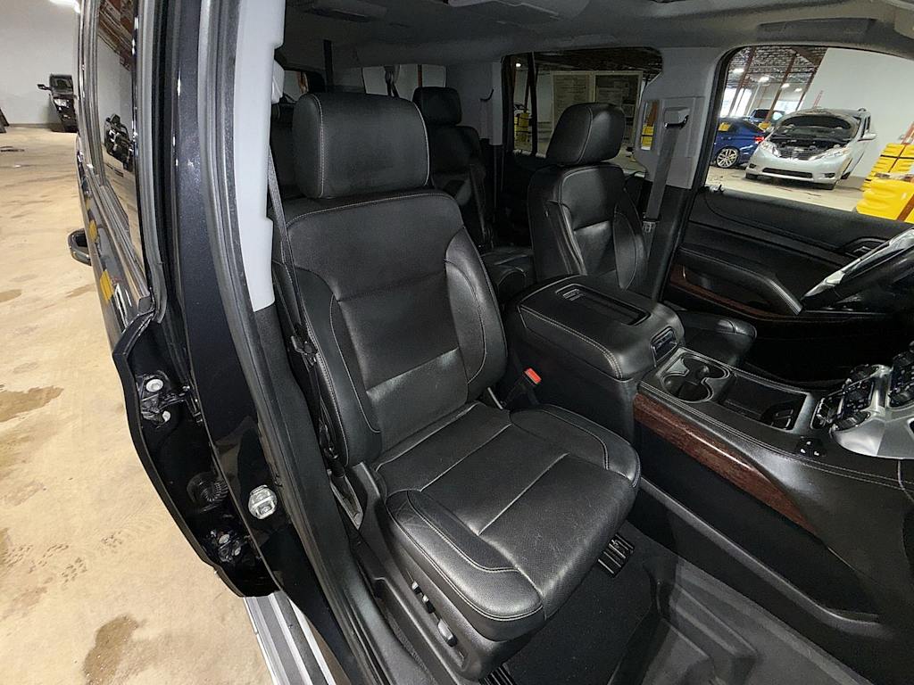 Thumbnail: 2020 GMC Yukon XL - 11