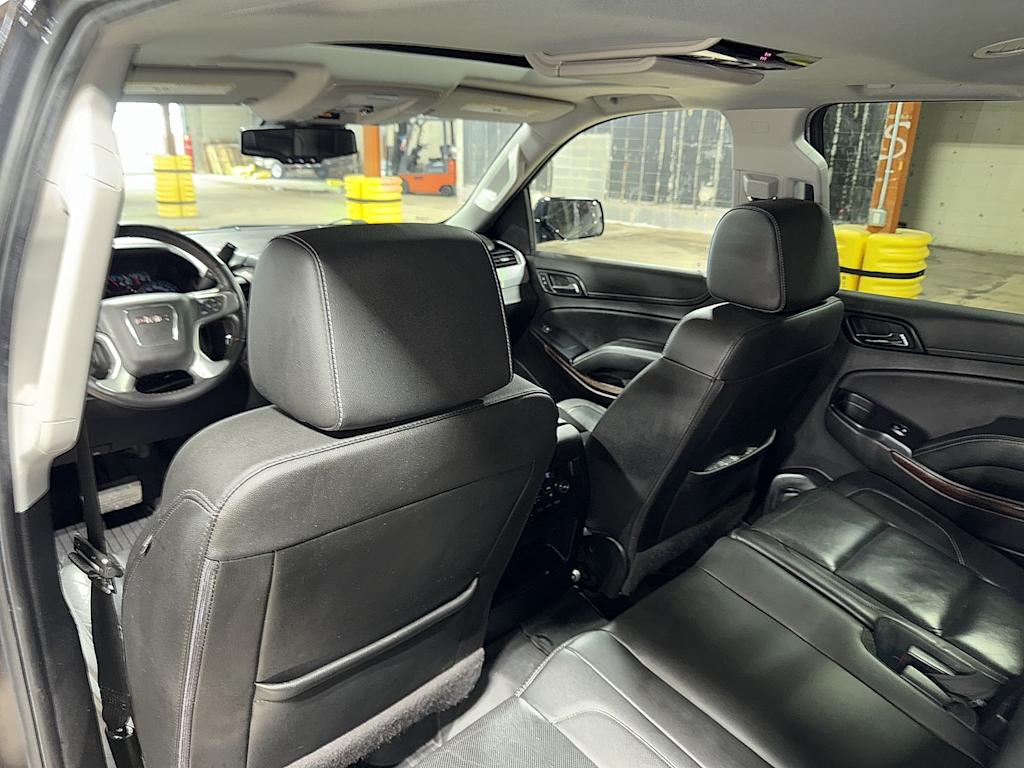 Thumbnail: 2020 GMC Yukon XL - 31