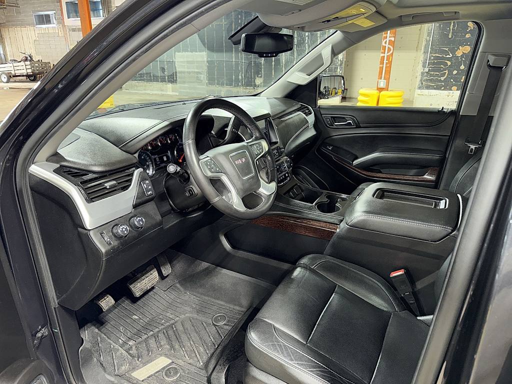 Thumbnail: 2020 GMC Yukon XL - 9