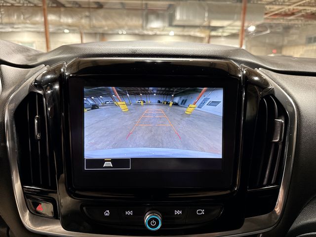 Thumbnail: 2023 Chevrolet Traverse - 27