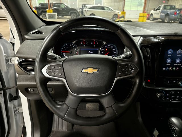 Thumbnail: 2023 Chevrolet Traverse - 2