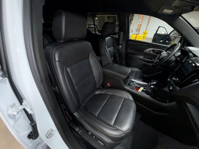 Thumbnail: 2023 Chevrolet Traverse - 10