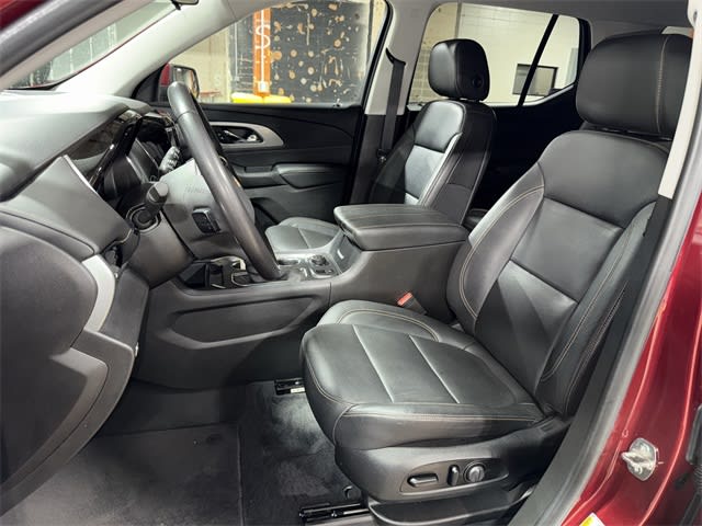 2021 Chevrolet Traverse LT 10