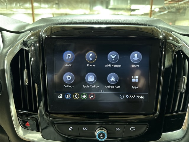 2021 Chevrolet Traverse LT 13