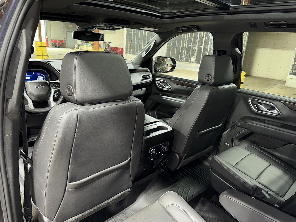 Thumbnail: 2022 Chevrolet Tahoe - 32