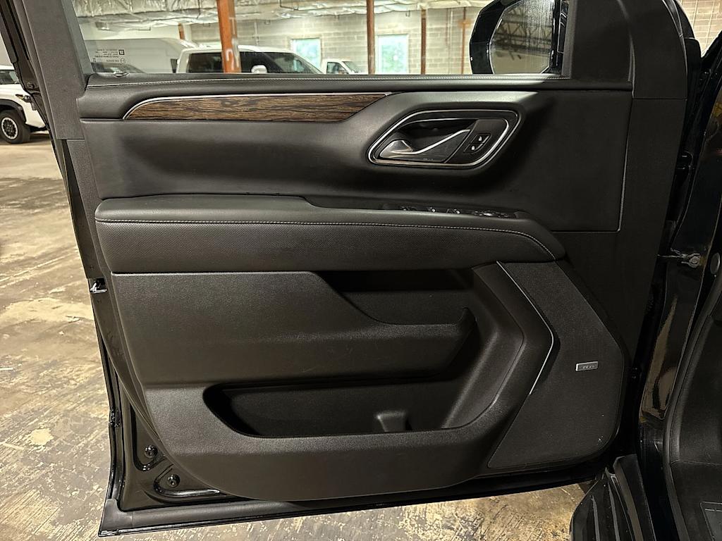 Thumbnail: 2024 Chevrolet Tahoe - 35