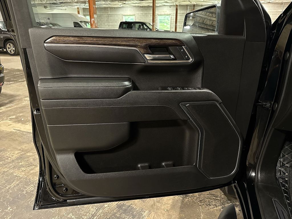 Thumbnail: 2023 GMC Sierra 1500 - 32