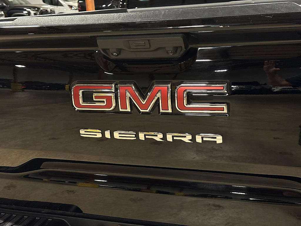 Thumbnail: 2023 GMC Sierra 1500 - 5