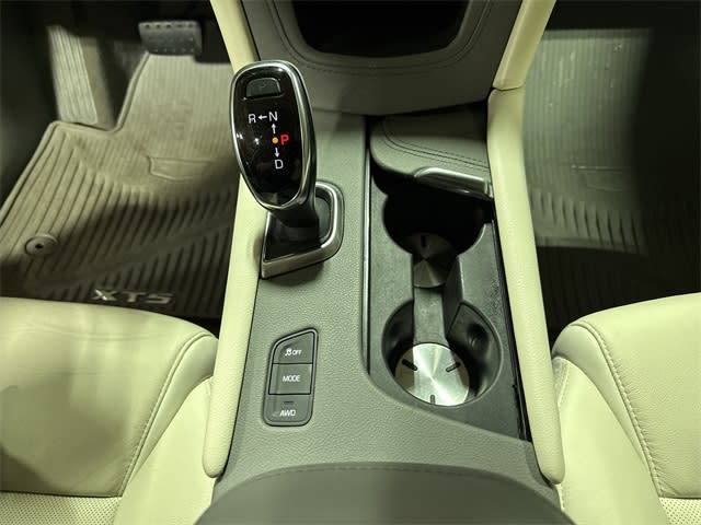 Thumbnail: 2019 Cadillac XT5 - 32