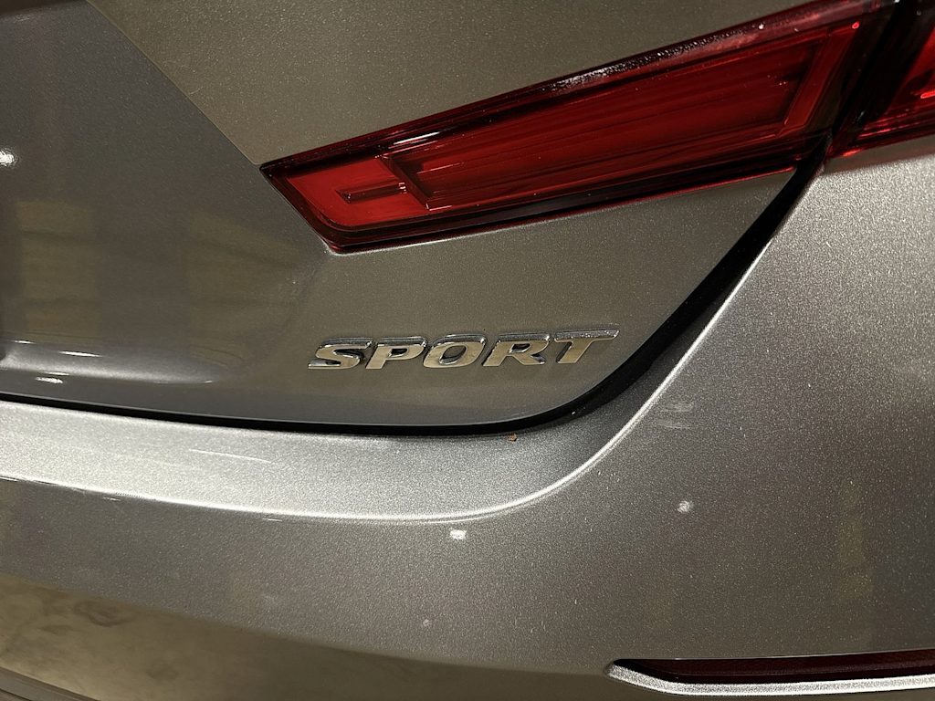 Thumbnail: 2020 Honda Accord - 28