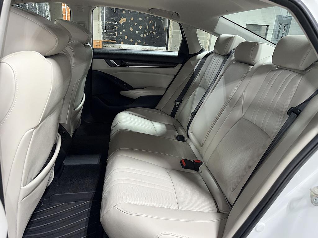 Thumbnail: 2019 Honda Accord - 11