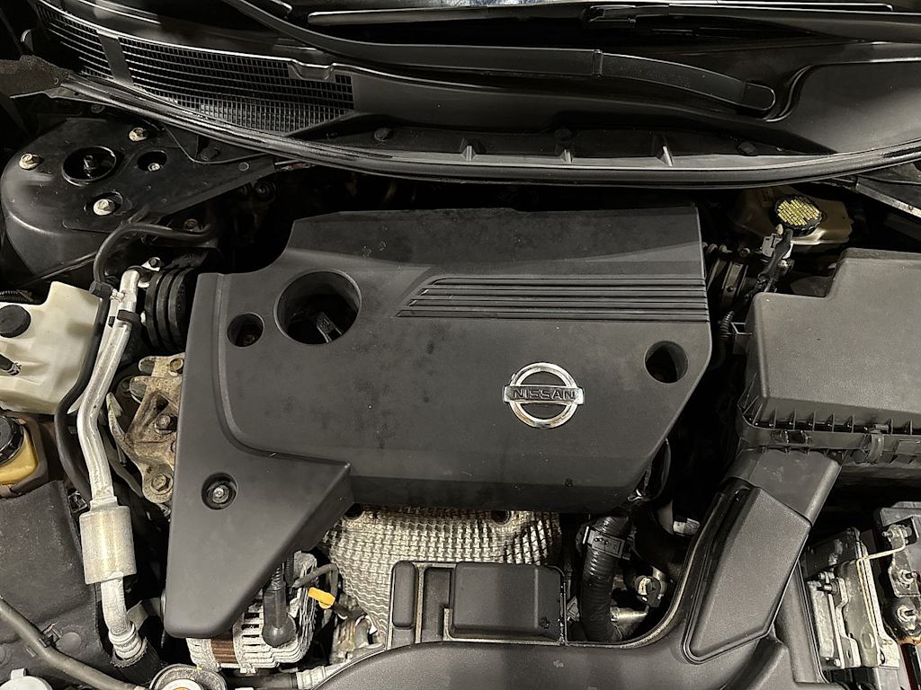 Thumbnail: 2015 Nissan Altima - 7