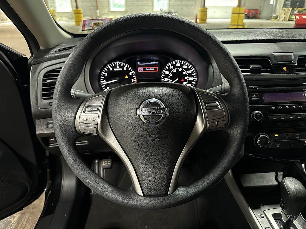 Thumbnail: 2015 Nissan Altima - 2
