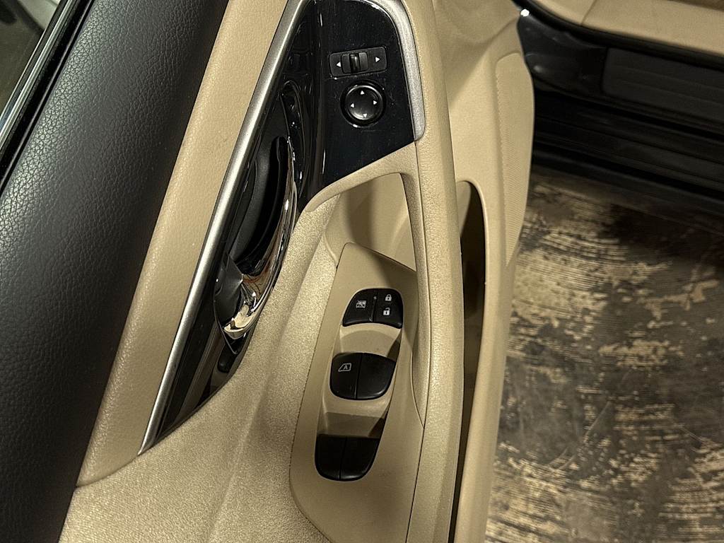 Thumbnail: 2013 Nissan Altima - 12