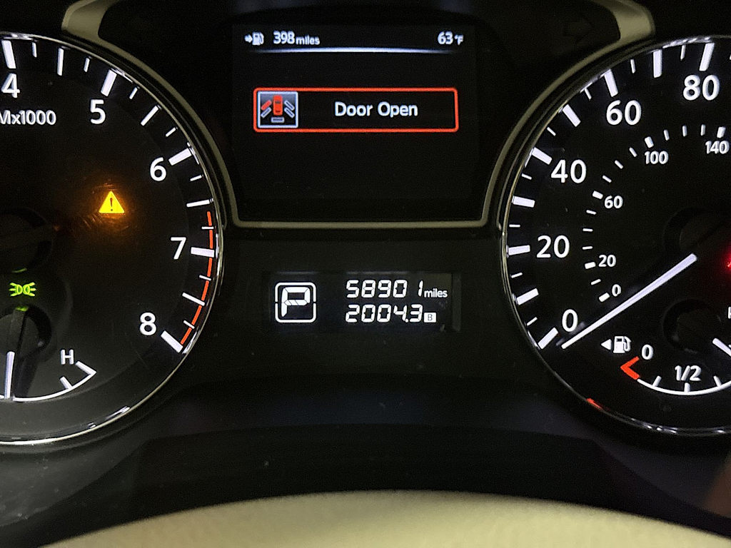 Thumbnail: 2013 Nissan Altima - 13