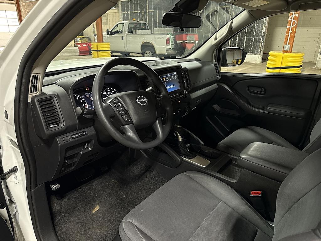 Thumbnail: 2024 Nissan Frontier - 8