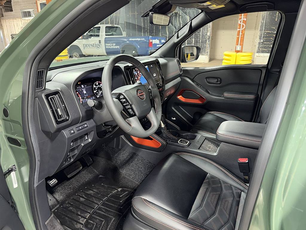 Thumbnail: 2026 Nissan Frontier - 30