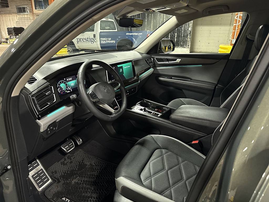 Thumbnail: 2024 Volkswagen Atlas - 33