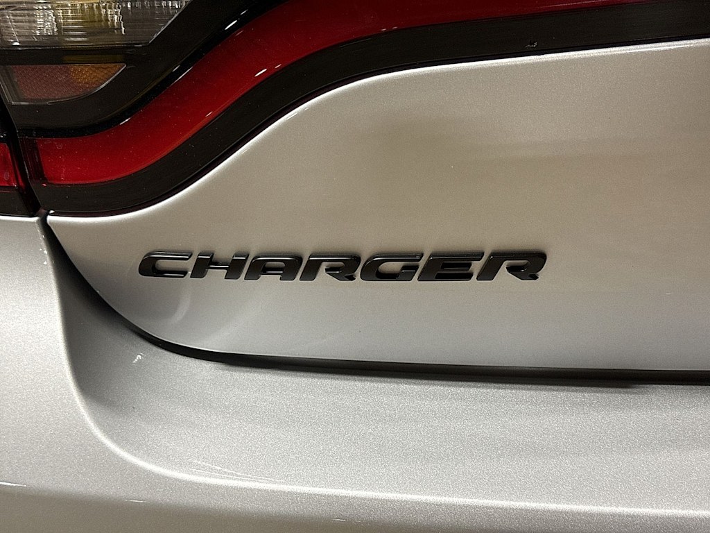 Thumbnail: 2022 Dodge Charger - 29