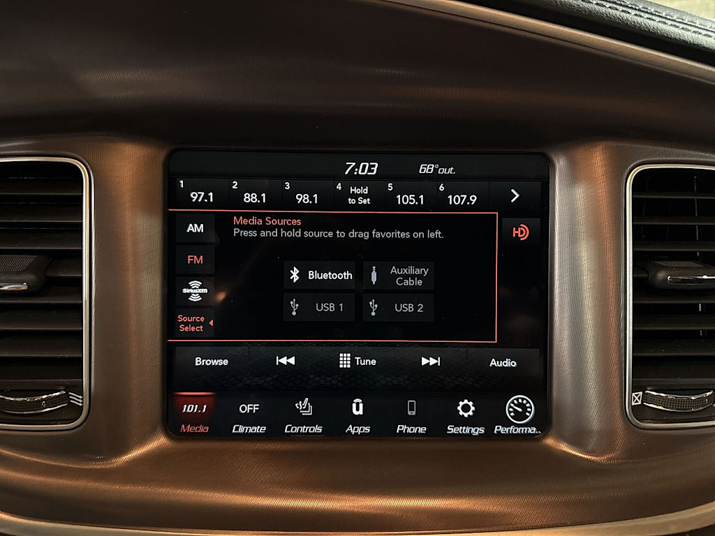 Thumbnail: 2022 Dodge Charger - 23