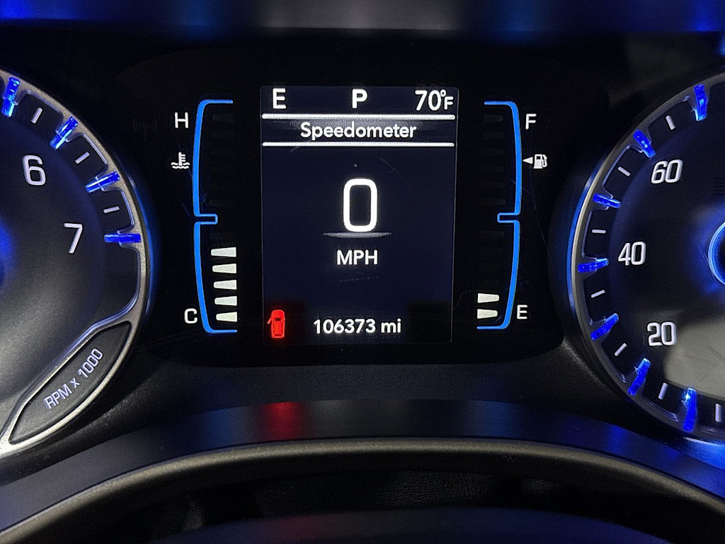 Thumbnail: 2017 Chrysler Pacifica - 15