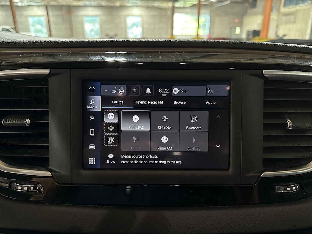 Thumbnail: 2023 Chrysler Voyager - 13