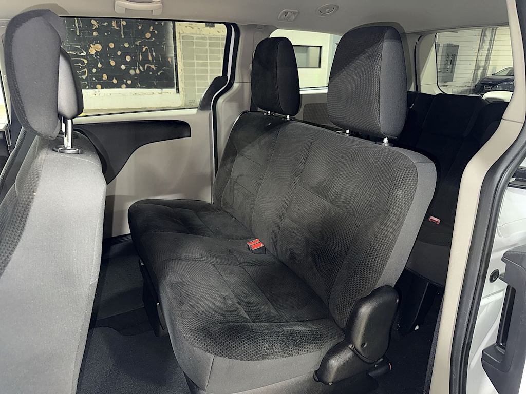 Thumbnail: 2019 Dodge Grand Caravan - 11