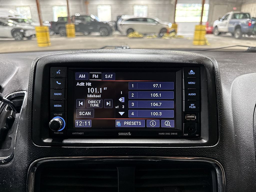 Thumbnail: 2019 Dodge Grand Caravan - 23