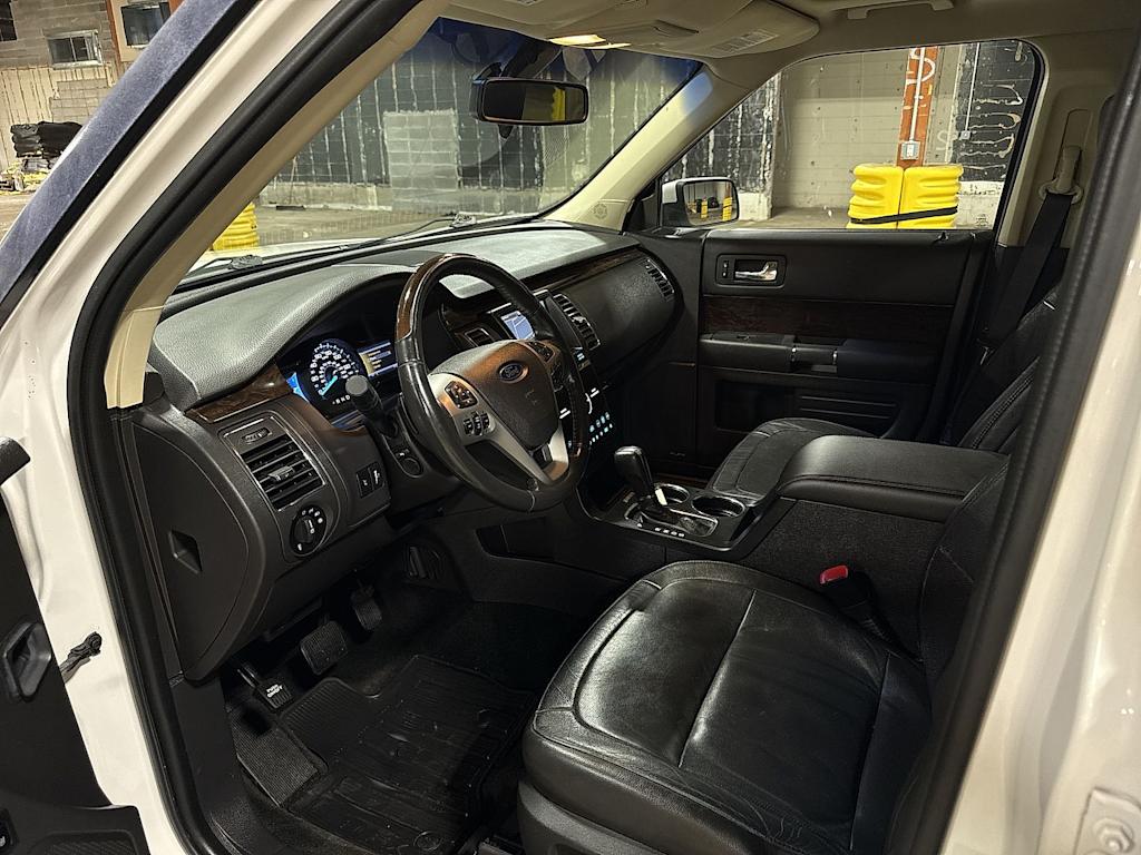 Thumbnail: 2013 Ford Flex - 8