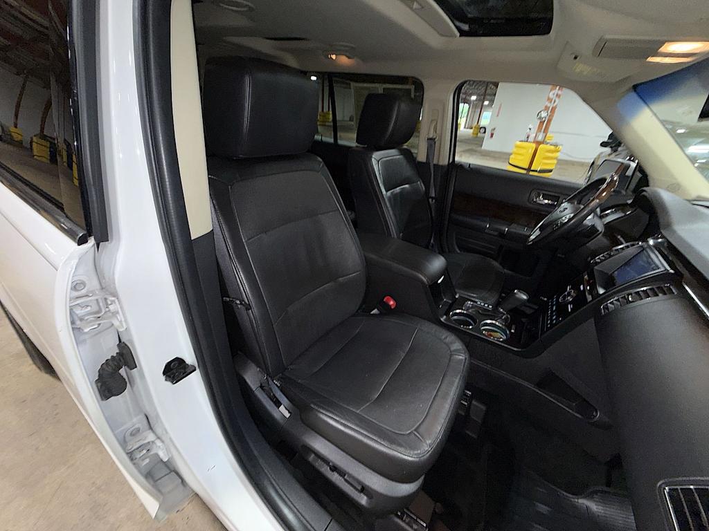 Thumbnail: 2013 Ford Flex - 10