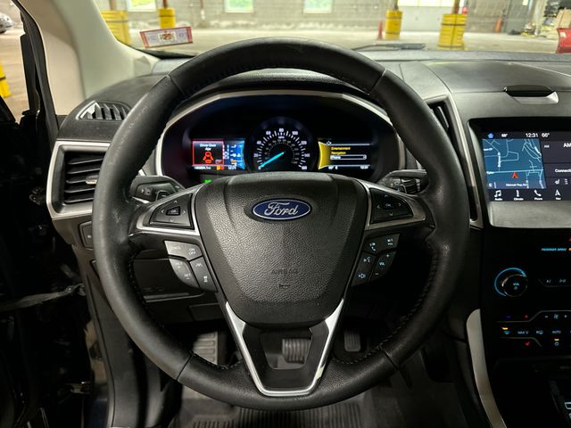 Thumbnail: 2019 Ford Edge - 2