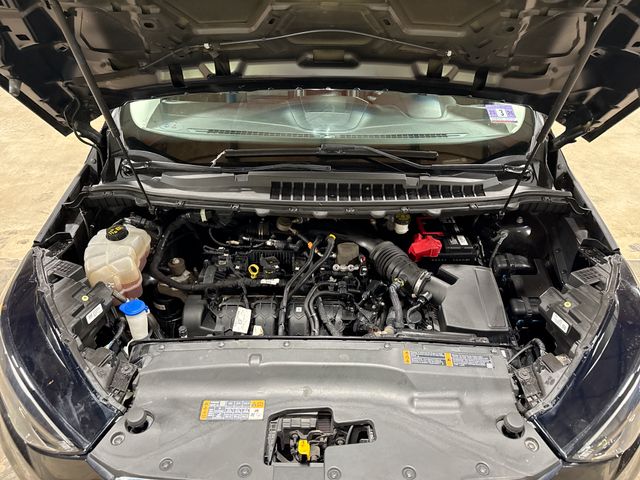 Thumbnail: 2019 Ford Edge - 8