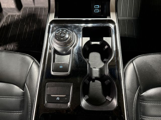 Thumbnail: 2019 Ford Edge - 14