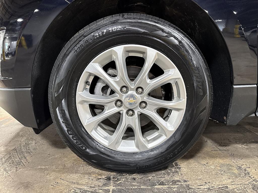 Thumbnail: 2021 Chevrolet Equinox - 6