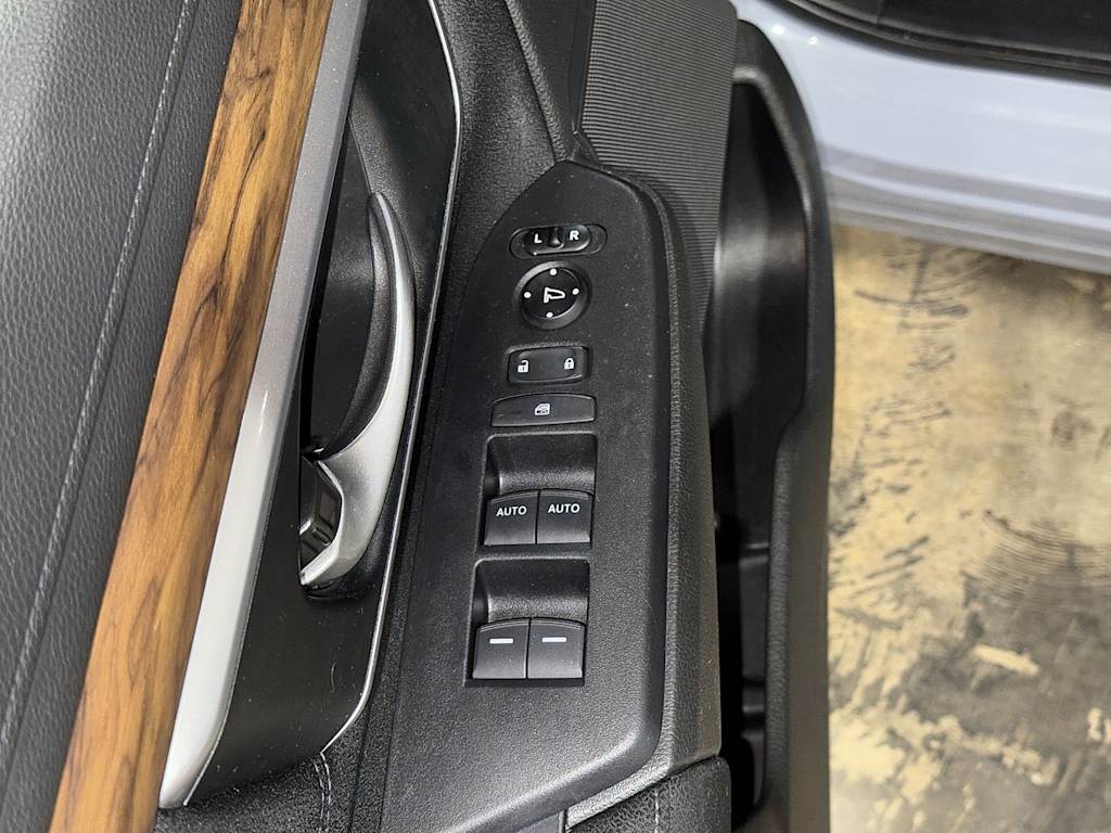 Thumbnail: 2021 Honda CR-V - 25