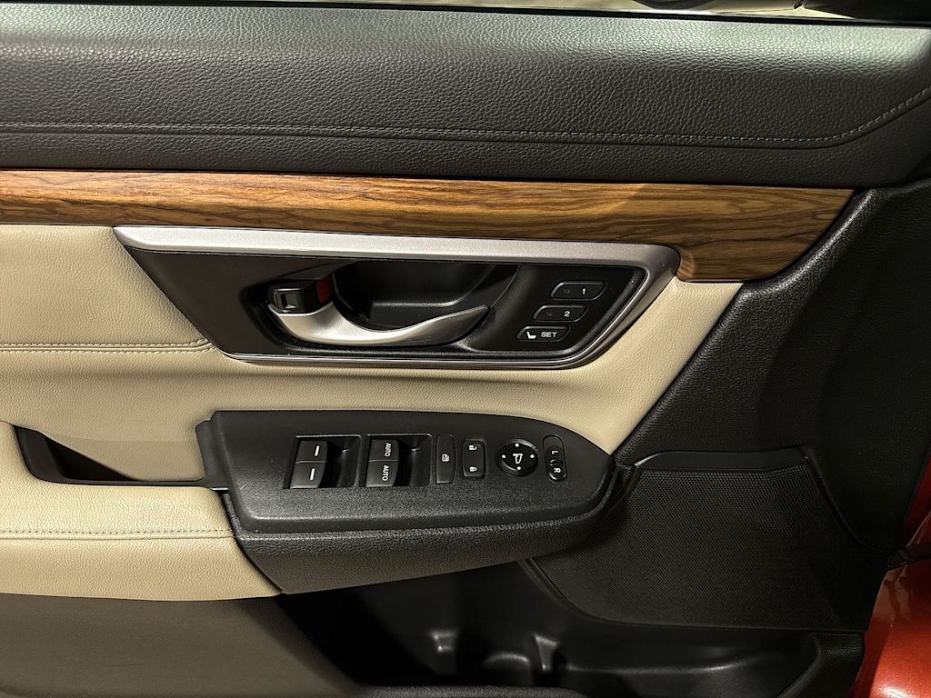 Thumbnail: 2017 Honda CR-V - 25