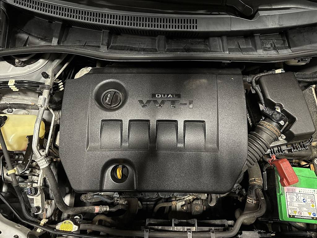 Thumbnail: 2011 Toyota Corolla - 7