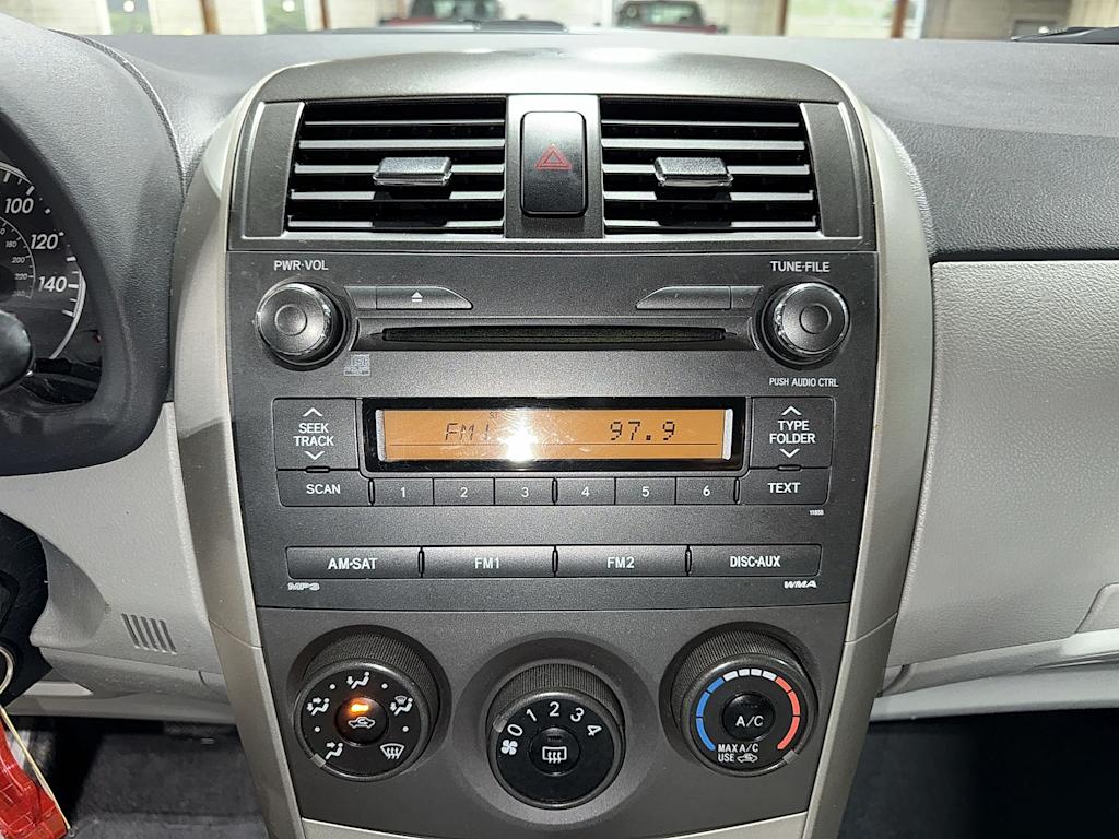 Thumbnail: 2011 Toyota Corolla - 24