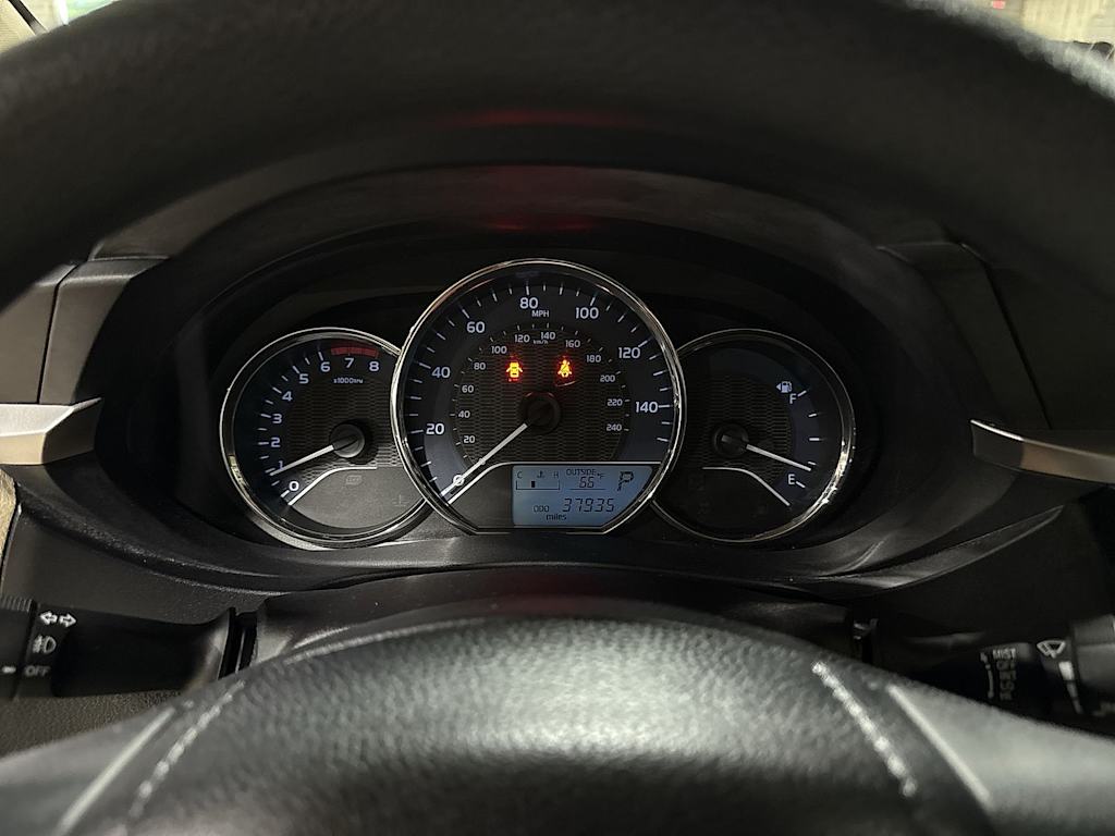 Thumbnail: 2015 Toyota Corolla - 32