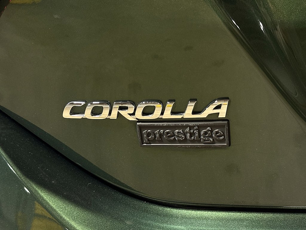 Thumbnail: 2015 Toyota Corolla - 5