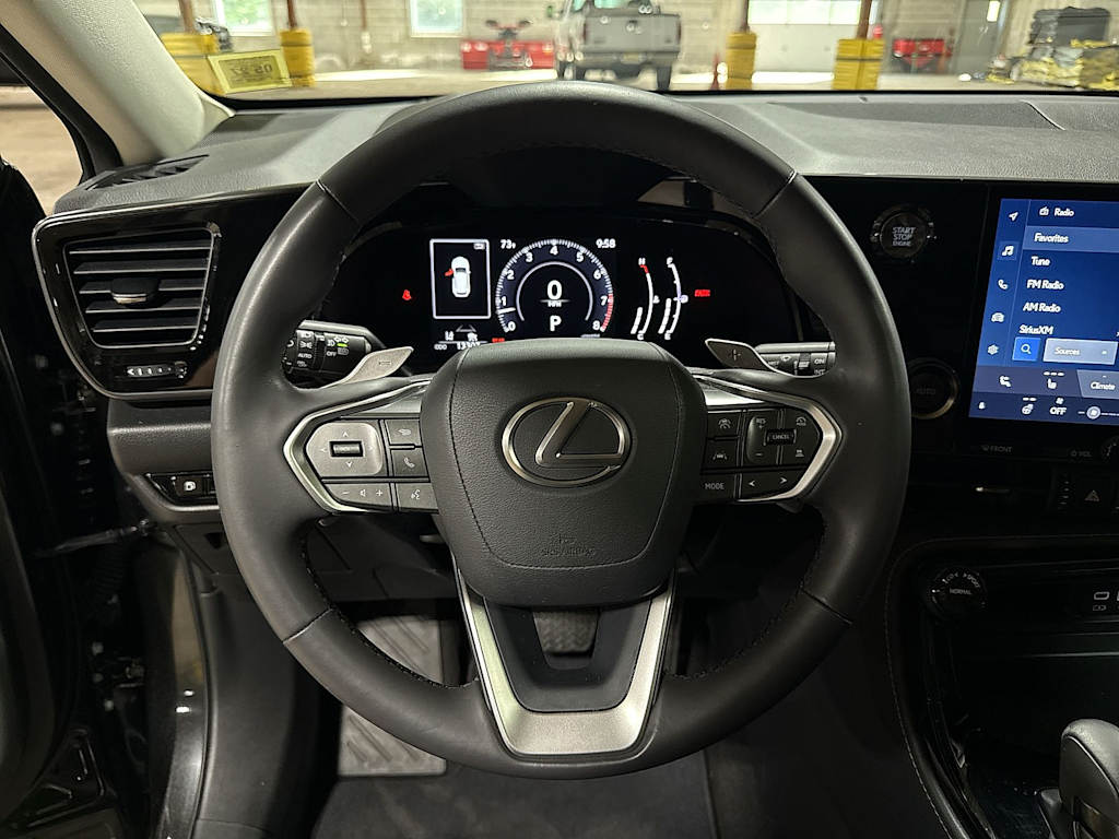 Thumbnail: 2024 Lexus ES - 2